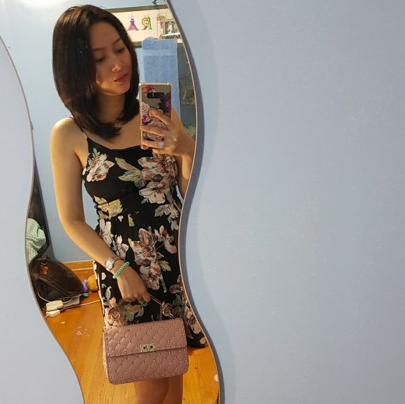 Spike bag Valentino pink lambskin - Picture 8 of 8